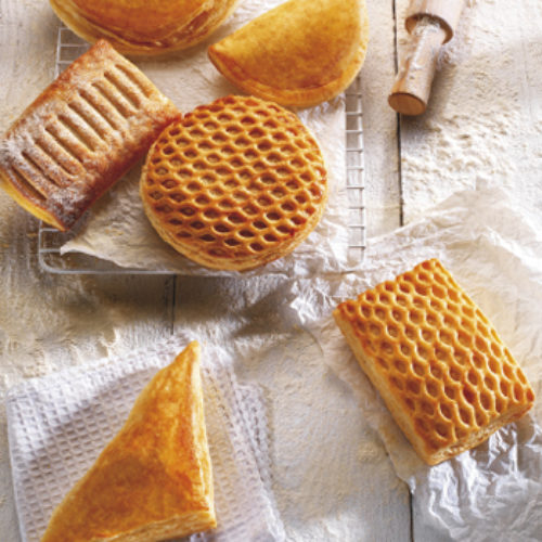 Individual size puff pastry pies